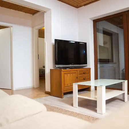 Lejlighed 95m2 Monteurwohnung Mit 3 Schlafzimmern