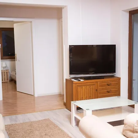 95m2 Monteurwohnung Mit 3 Schlafzimmern Lejlighed Spiesheim